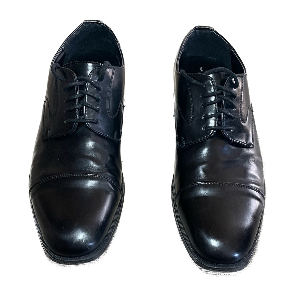 Van Heusen Dress Shoes Size 9.5